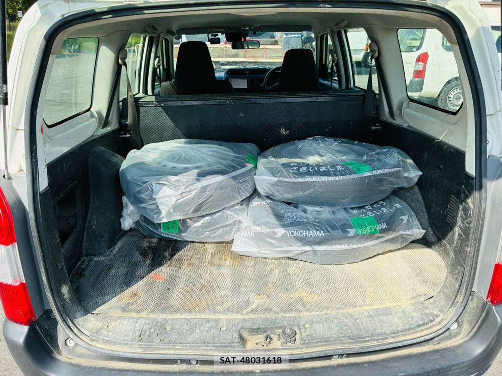 Toyota PROBOX VAN 2020-06 8329528-25