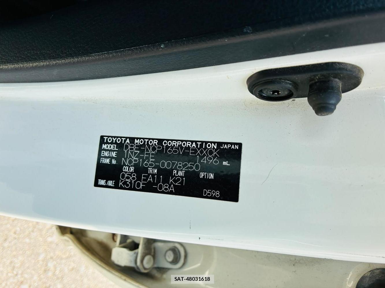 Toyota PROBOX VAN 2020-06 8329528-34