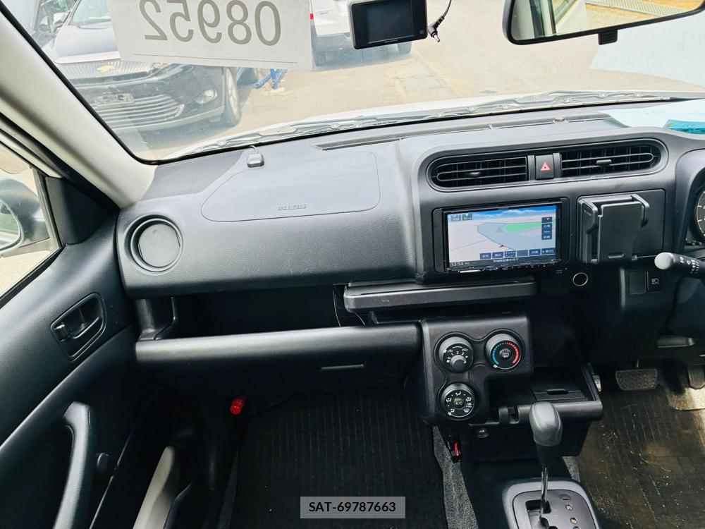 Toyota PROBOX VAN 2020-08 8402537-16