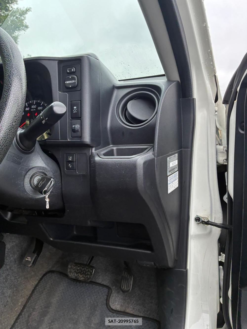 Toyota PROBOX VAN 2020-07 8589325-13