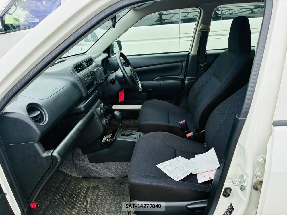 Toyota PROBOX VAN 2019-08 8590871-10