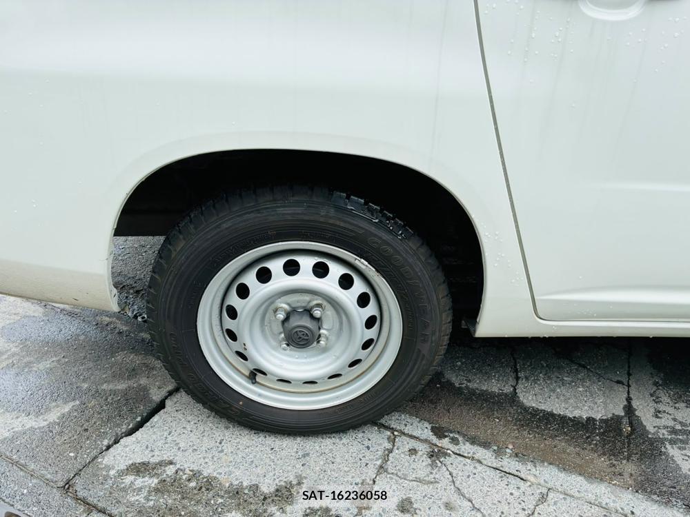 Toyota PROBOX VAN 2020-08 8588691-27
