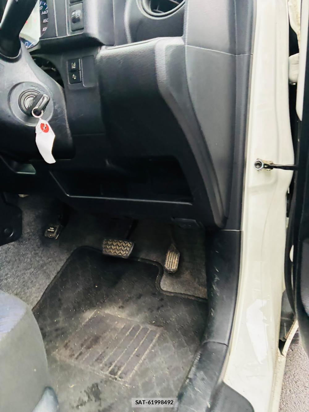 Toyota PROBOX VAN 2020-06 8656636-16