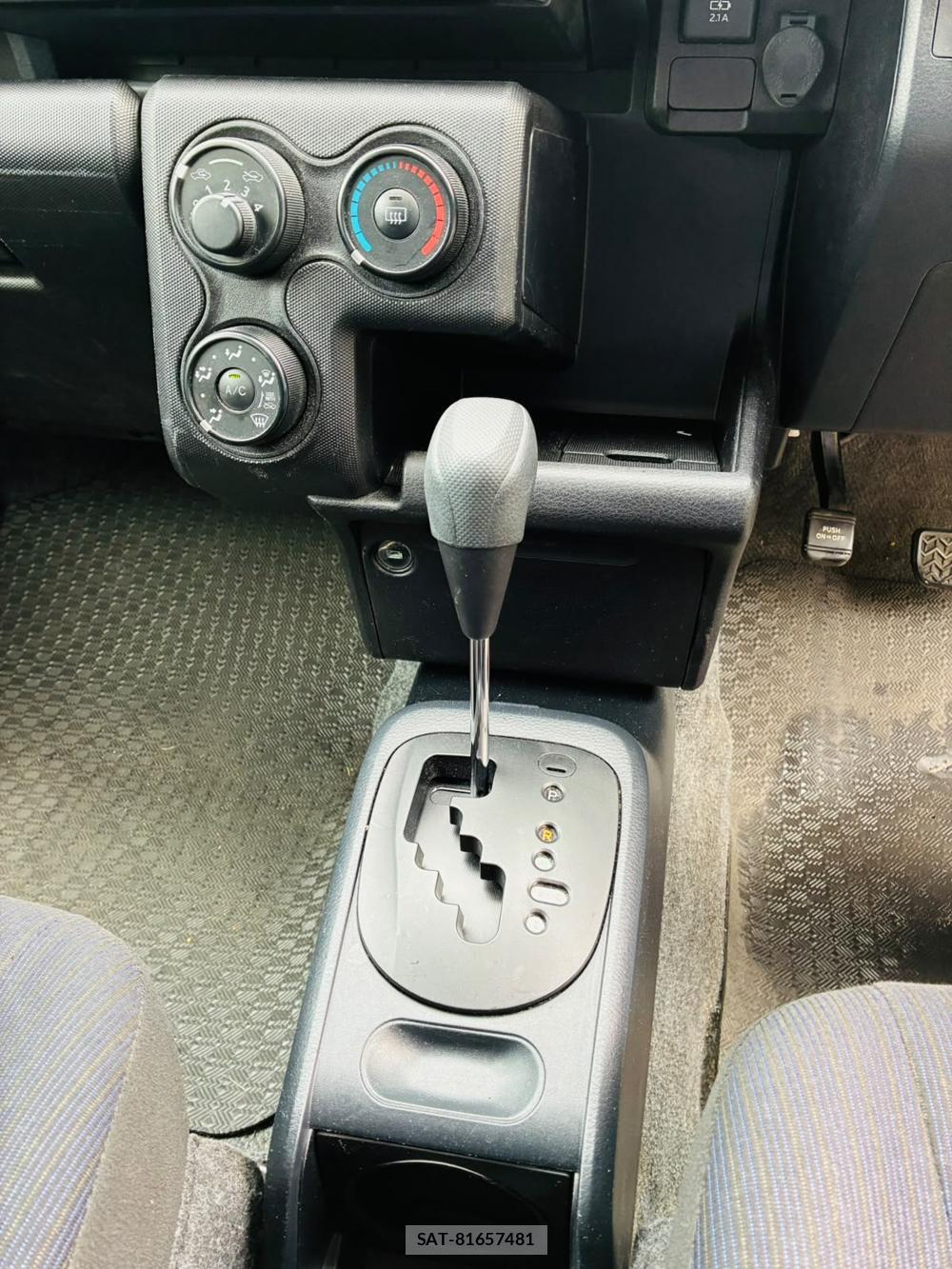 Toyota PROBOX VAN 2019-08 8684894-21