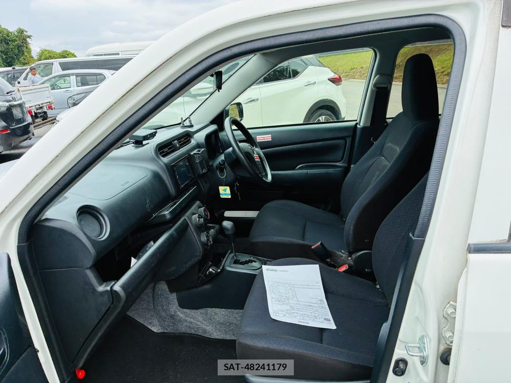 Toyota PROBOX VAN 2019-08 8656639-10