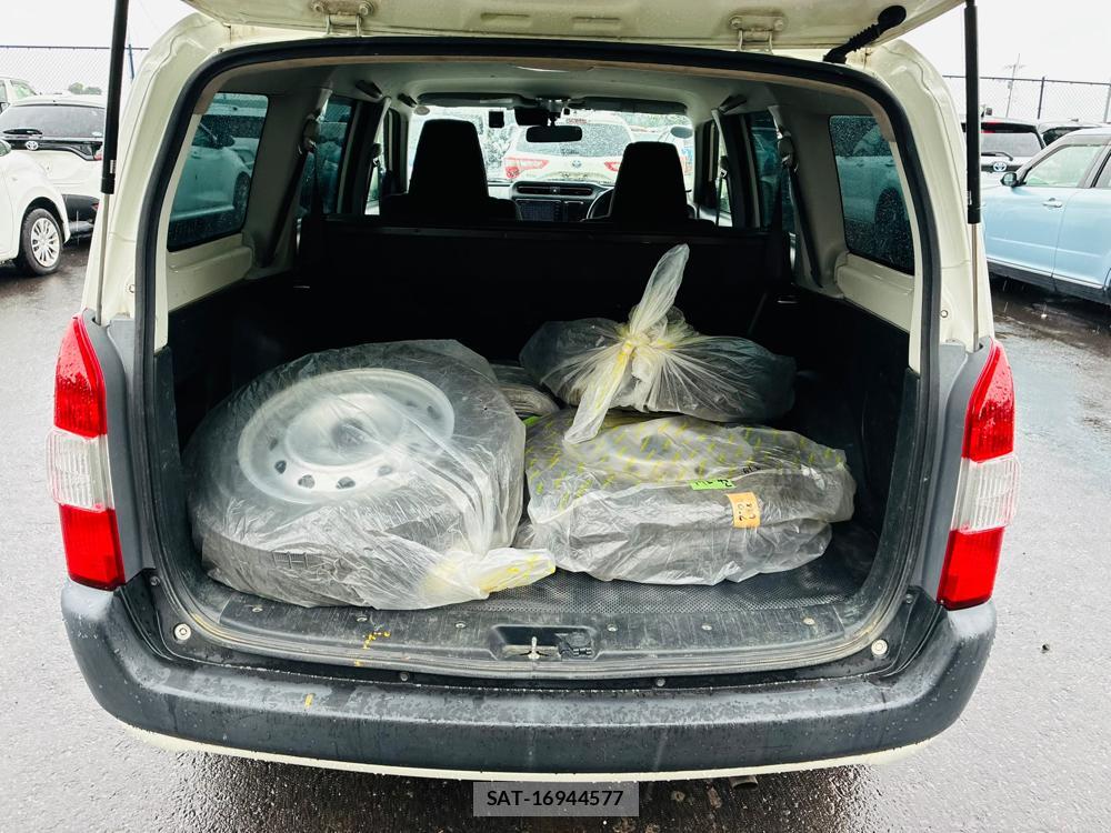 Toyota PROBOX VAN 2019-08 8766471-25