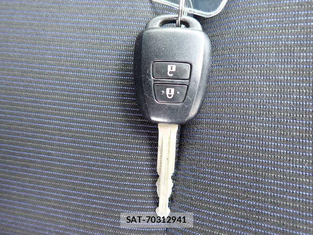 Toyota PROBOX VAN 2018-04 1332792-11