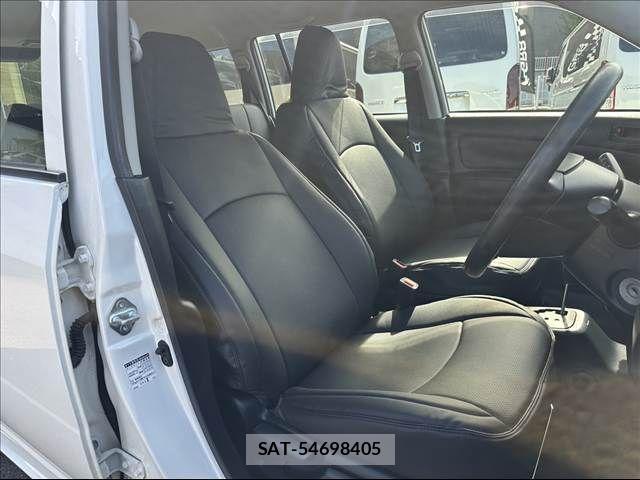 Toyota PROBOX VAN 2018-09 1381610-6