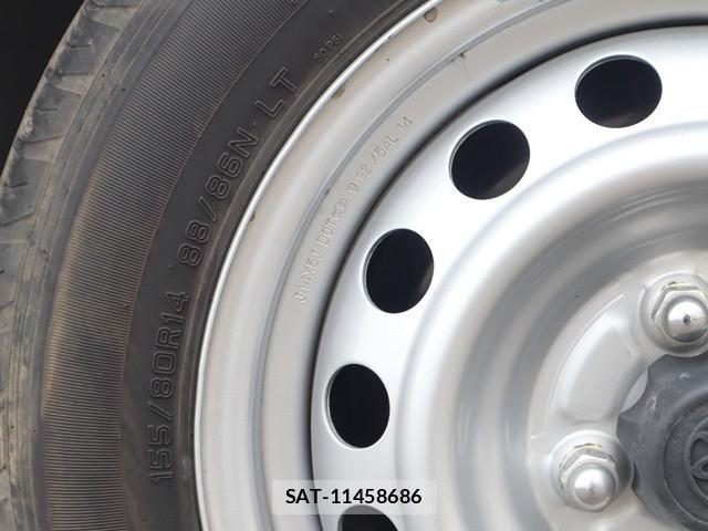 Toyota PROBOX VAN 2022-11 2317106-17