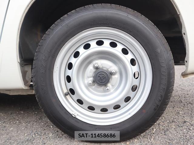 Toyota PROBOX VAN 2022-11 2317106-22