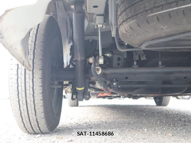 Toyota PROBOX VAN 2022-11 2317106-23