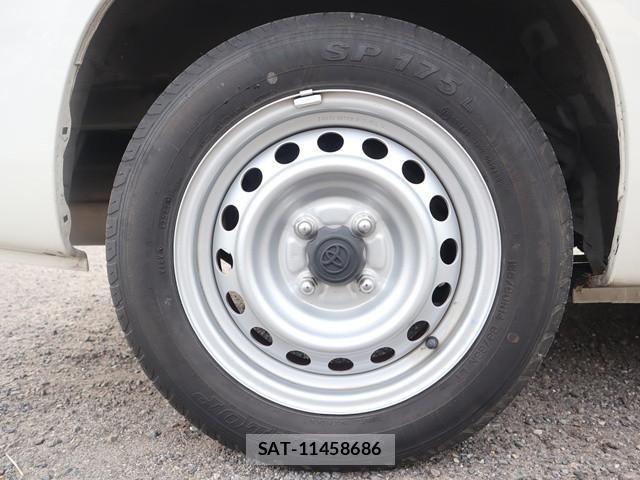Toyota PROBOX VAN 2022-11 2317106-25