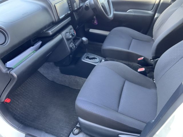 Toyota PROBOX VAN 2019-07 3681011-12