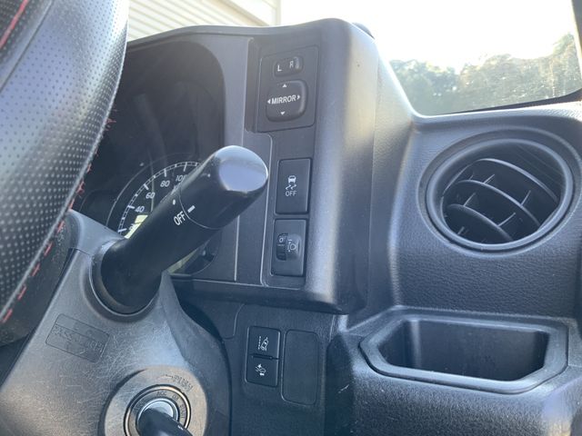 Toyota PROBOX VAN 2019-07 3681011-18