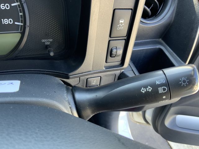 Toyota PROBOX VAN 2019-07 3681011-19