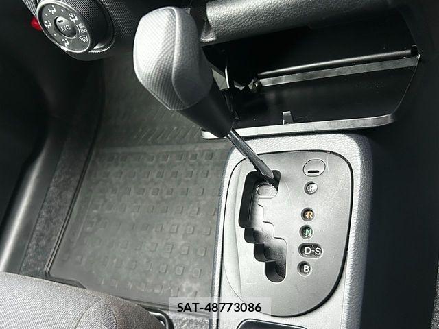 Toyota PROBOX VAN 2023-04 6246869-12
