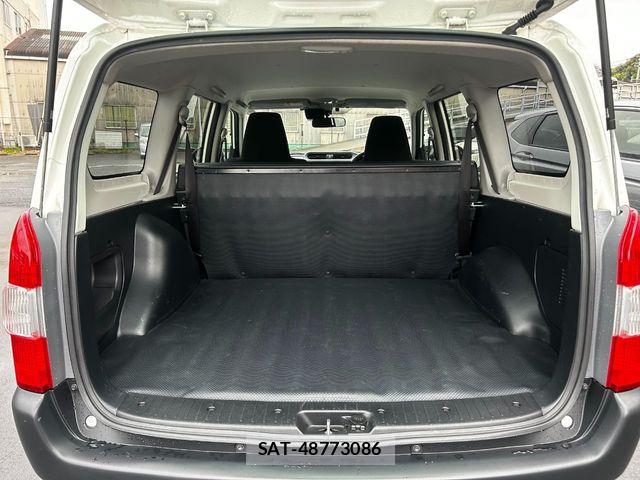 Toyota PROBOX VAN 2023-04 6246869-3
