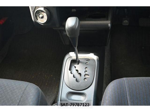 Toyota PROBOX VAN 2019-04 6717095-15