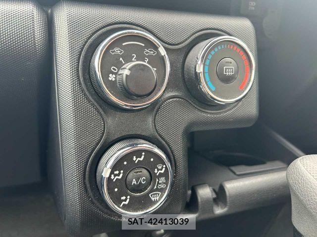 Toyota PROBOX VAN 2025-04 7217746-8