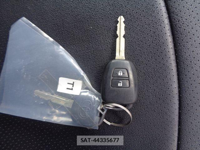 Toyota PROBOX VAN 2021-10 7359427-29