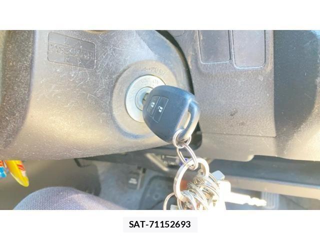 Toyota PROBOX VAN 2015-07 7457071-13
