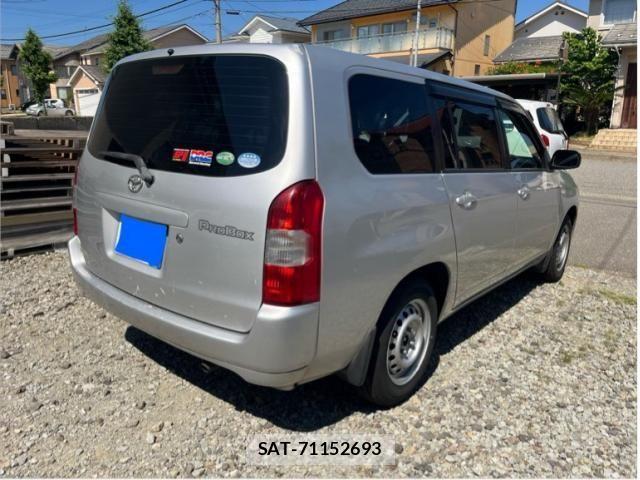 Toyota PROBOX VAN 2015-07 7457071-3