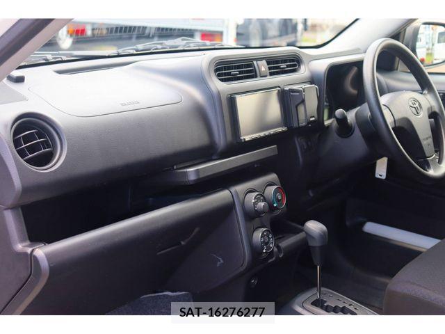 Toyota PROBOX VAN 2022-09 7502397-17