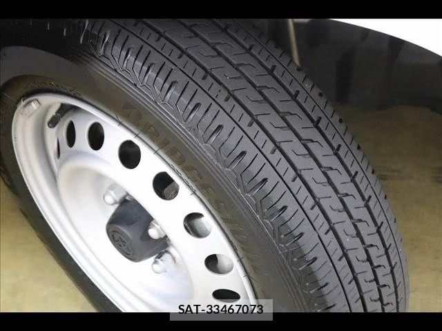Toyota PROBOX VAN 2023-09 7879008-23