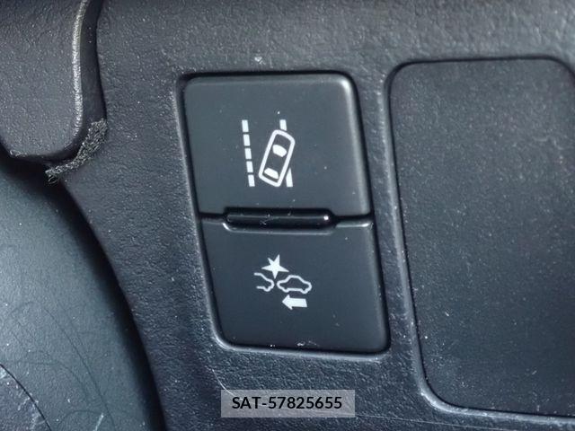 Toyota PROBOX VAN 2021-04 8101421-9