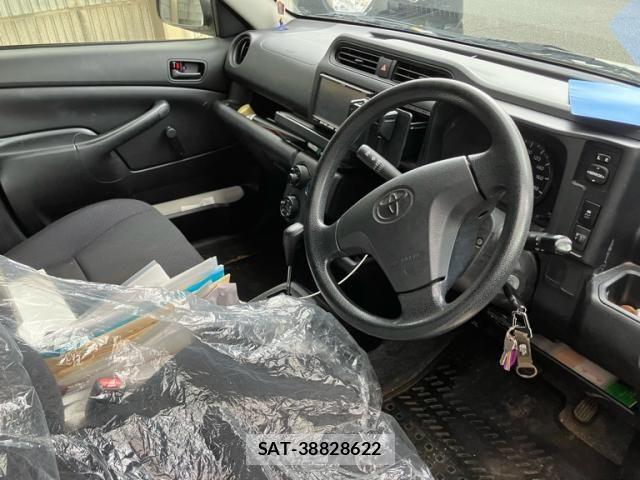 Toyota PROBOX VAN 2015-05 8101424-6