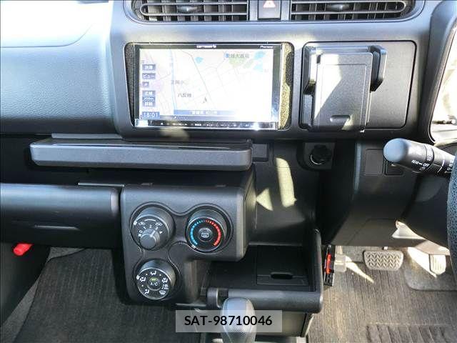 Toyota PROBOX VAN 2017-05 8101422-11