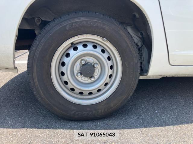 Toyota PROBOX VAN 2013-02 8101423-6