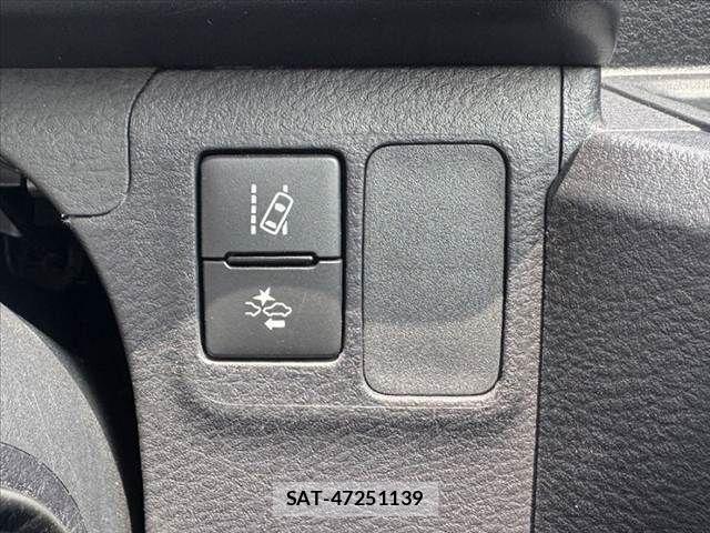 Toyota PROBOX VAN 2022-06 8131994-6
