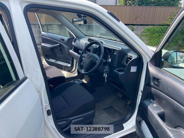 Toyota PROBOX VAN 2017-05 8159063-9