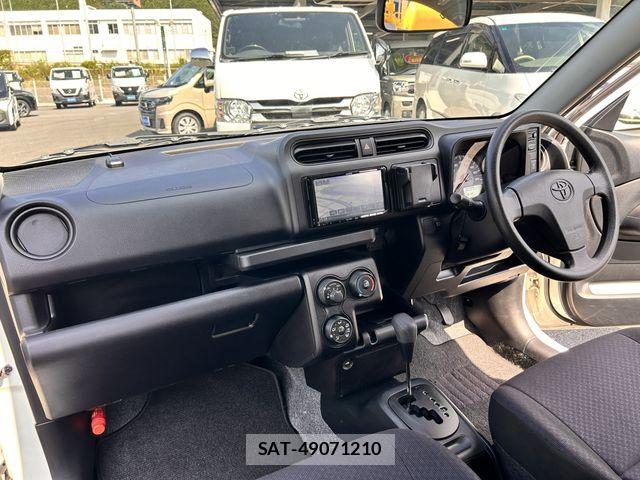 Toyota PROBOX VAN 2020-07 8209709-13