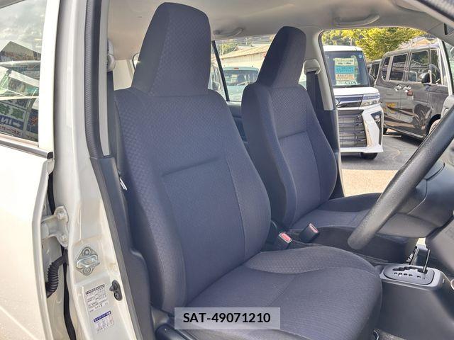 Toyota PROBOX VAN 2020-07 8209709-17