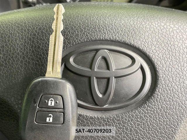 Toyota PROBOX VAN 2021-06 8209712-6