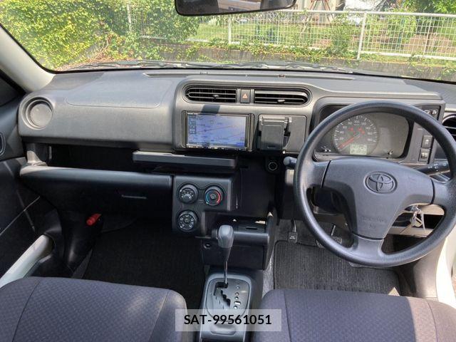 Toyota PROBOX VAN 2018-05 8316602-1