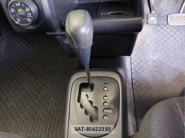 Toyota PROBOX VAN 2017-07 8316600-11