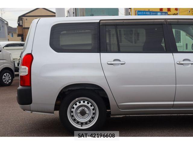 Toyota PROBOX VAN 2019-06 8355425-7