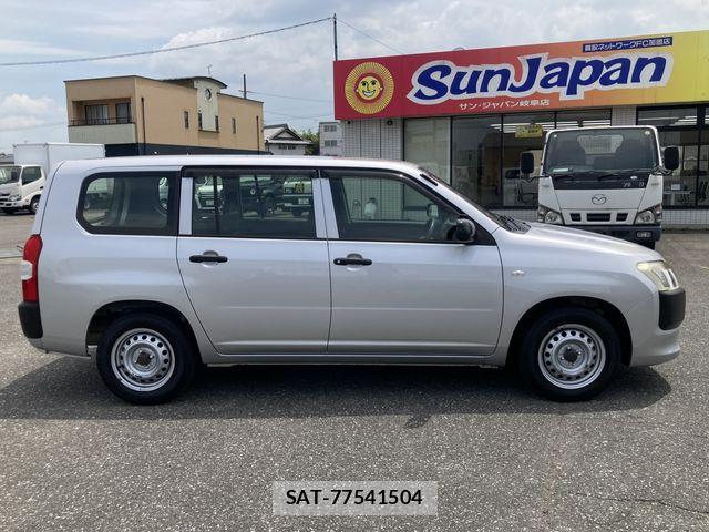 Toyota PROBOX VAN 2017-05 8355428-25