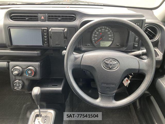 Toyota PROBOX VAN 2017-05 8355428-4