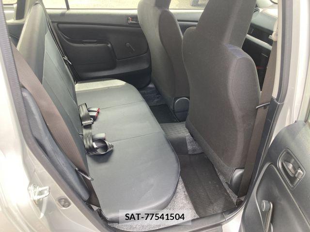 Toyota PROBOX VAN 2017-05 8355428-7