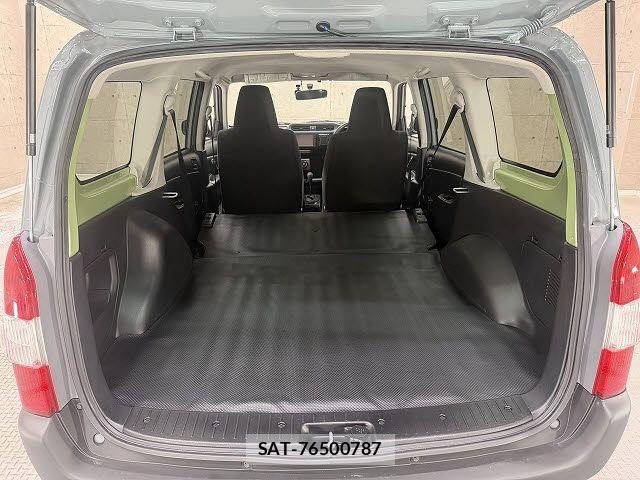 Toyota PROBOX VAN 2016-06 8368253-9