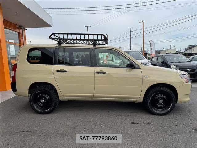 Toyota PROBOX VAN 2016-06 8368250-10