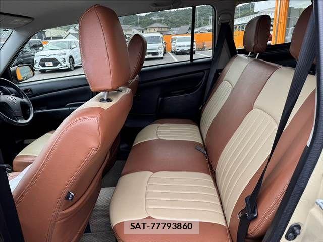 Toyota PROBOX VAN 2016-06 8368250-18