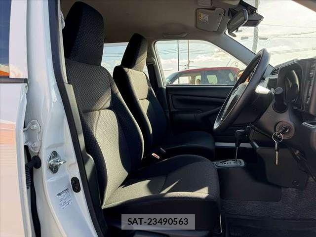 Toyota PROBOX VAN 2024-02 8368251-15