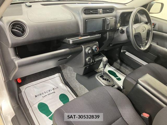 Toyota PROBOX VAN 2017-08 8526748-17