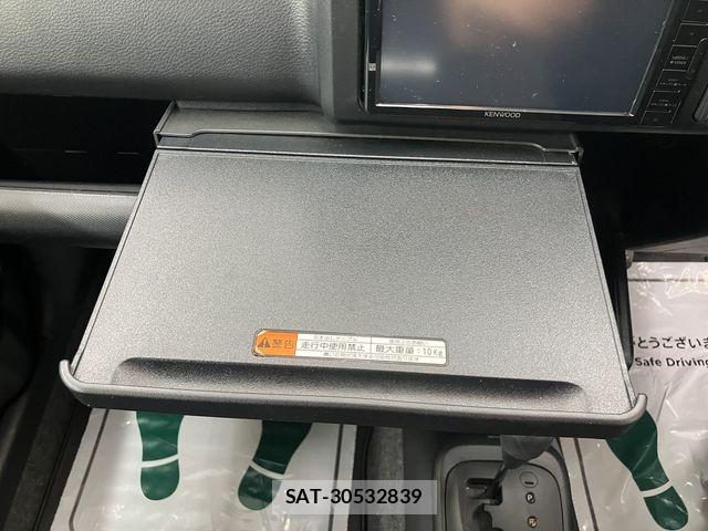 Toyota PROBOX VAN 2017-08 8526748-28