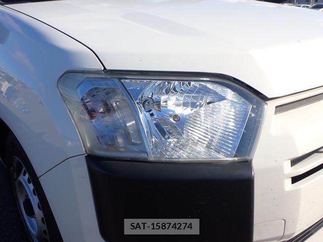 Toyota PROBOX VAN 2017-08 8666781-7